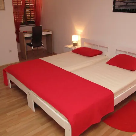 Illy City Centre Apartment Sibenik Exterior photo