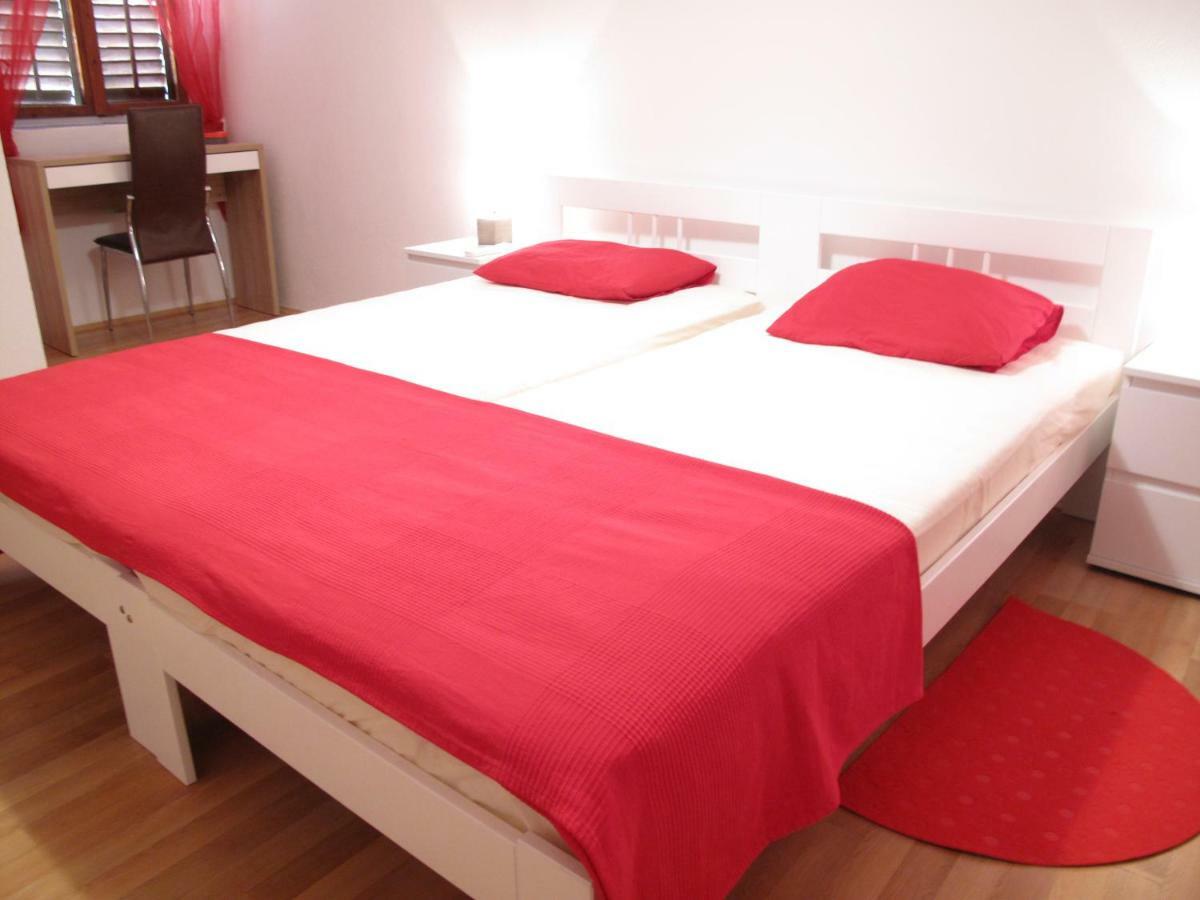 Illy City Centre Apartment *